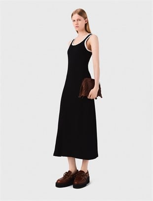 Beyaz Geçişli Uzun Triko Elbise