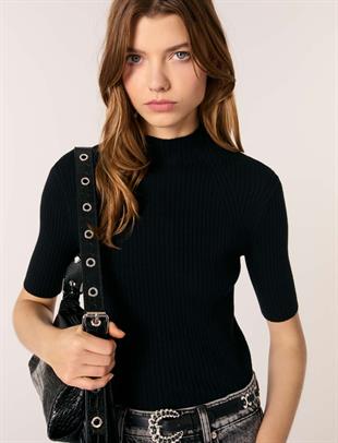 Boğazlı Yaka Siyah Triko