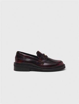 Clover Logo Detaylı Bordo Loafer