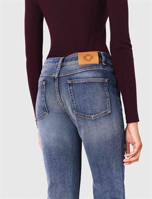 Eskitme Detaylı Geniş Paça Jean Pantolon
