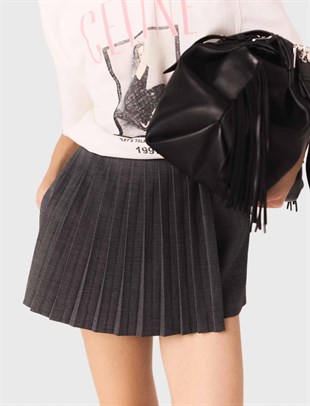 Gri Piliseli Etek Şort