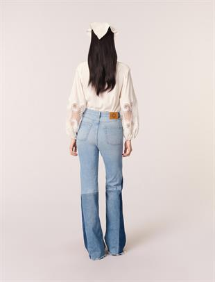 Kol detaylı V yaka beyaz gömlek