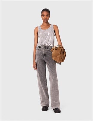 Parlak Görünümlü Gri Atlet