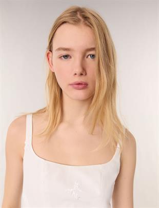 Payet İşlemeli Kare Yaka Elbise