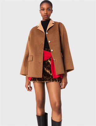 Sedef Düğmeli Taba Yün Kaban