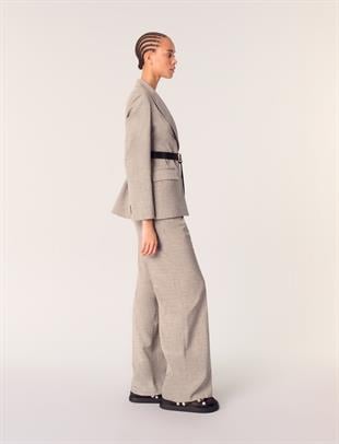 Siyah Kemerli Blazer