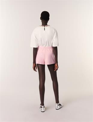 Takı İşlemeli Yakalı T-shirt