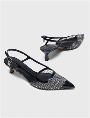 Taş Detaylı Siyah Topuklu Ayakkabı