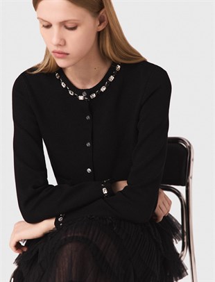 Taş Yaka Detaylı Siyah Hırka