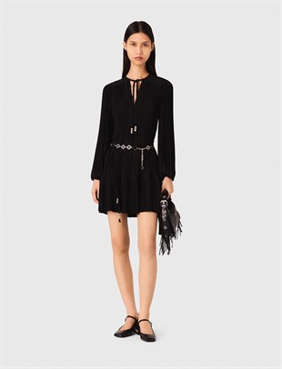 Uzun Kollu Siyah Pileli Mini Elbise