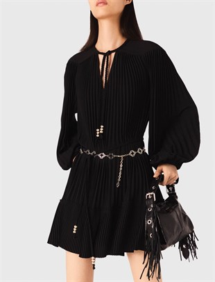 Uzun Kollu Siyah Pileli Mini Elbise