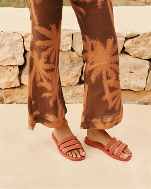 Üç Bantlı Turuncu Terlik