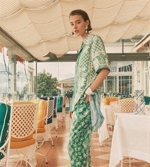 Yeşil İpek Gömlek