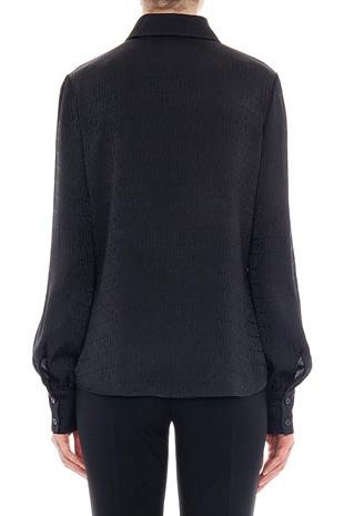 Siyah Logolu Gömlek