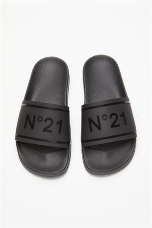 Siyah Logolu Kadın Terlik