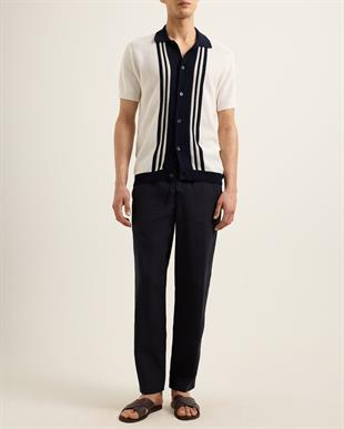 Beyaz Düğmeli Triko Gömlek