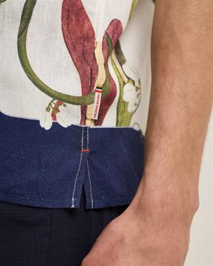 Beyaz Floral Desenli Gömlek