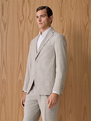 Bej Cep Detaylı Ceket