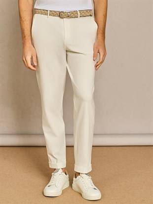 Cep Detaylı Beyaz Duble Paça Pantolon