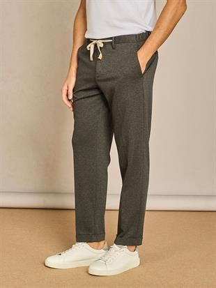 Düz Kesim Jogger Pantolon