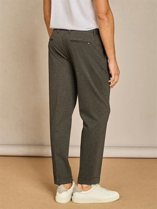 Düz Kesim Jogger Pantolon