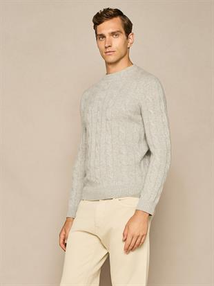 Gri Örgü Desenli Triko