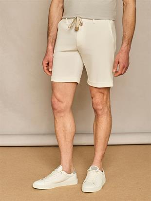 Pamuk Karışımlı Beyaz Kısa Şort