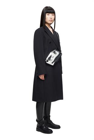 Yansıtıcı Yüzeyli Asimetrik Çanta