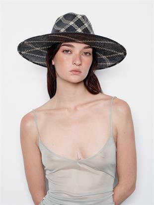 Renk Geçişli Logo Detaylı Çanta