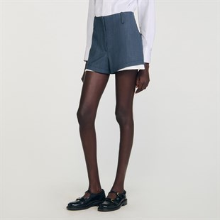 Beyaz Geçişli Kumaş Şort