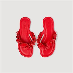 Çiçek Aplikeli Parmak Arası Terlik