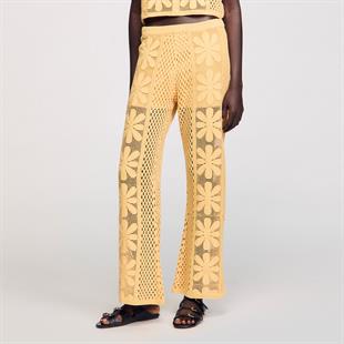 Çiçek Desenli Kroşe Pantolon