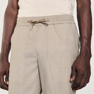 Düz Paça Bej Yün Pantolon