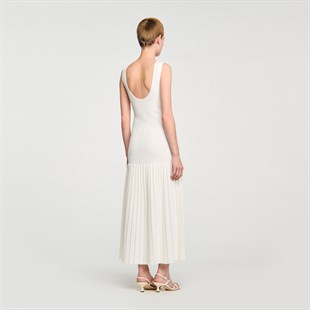 Etek Ucu Piliseli Triko Elbise