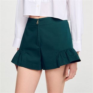 Etek Ucu Volanlı Mini Şort