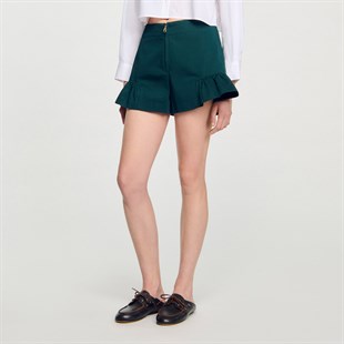 Etek Ucu Volanlı Mini Şort