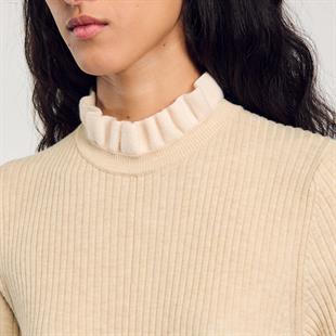 Fırfır Yaka Bej Triko Elbise