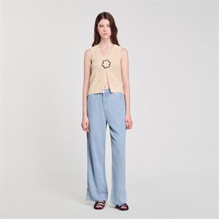 Floral Aplikeli Kroşe Yelek