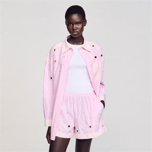 İnci ve Taş İşlemeli Pembe Gömlek