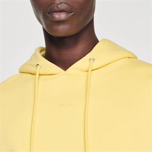 İşlemeli Sarı Kapüşonlu Üst