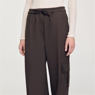 Kahverengi Cepli Rahat Kesim Pantolon