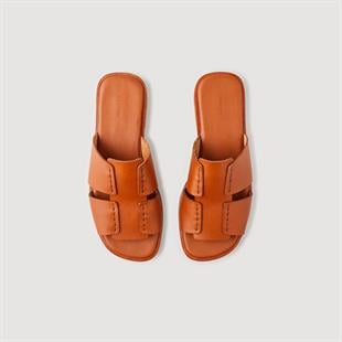 Kahverengi Deri Terlik