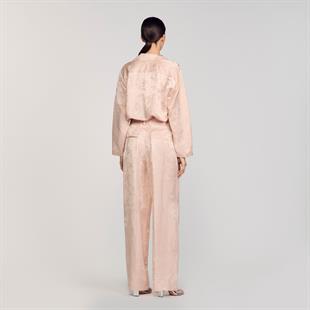 Krem Jakarlı Rahat Kesim Pantolon