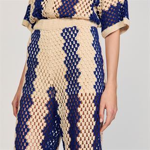 Mavi Diyagonal Geçişli Kroşe Pantolon