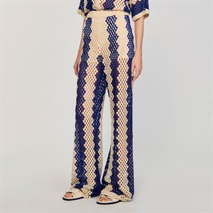 Mavi Diyagonal Geçişli Kroşe Pantolon