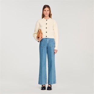 Metal Düğmeli Ekru Triko Hırka