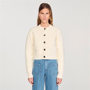 Metal Düğmeli Ekru Triko Hırka