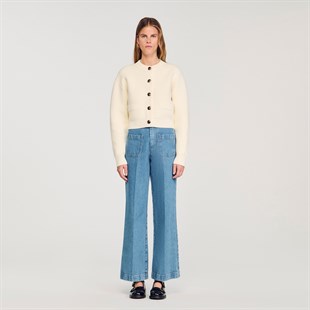 Metal Düğmeli Ekru Triko Hırka