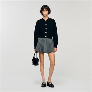 Metal Düğmeli Siyah Triko Hırka