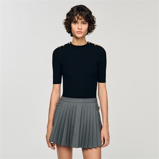 Omzu Düğmeli Siyah Triko